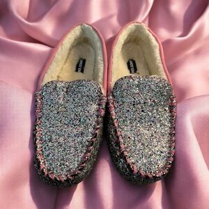 Youth size 5 Lands End sparkly slippers with pink trim